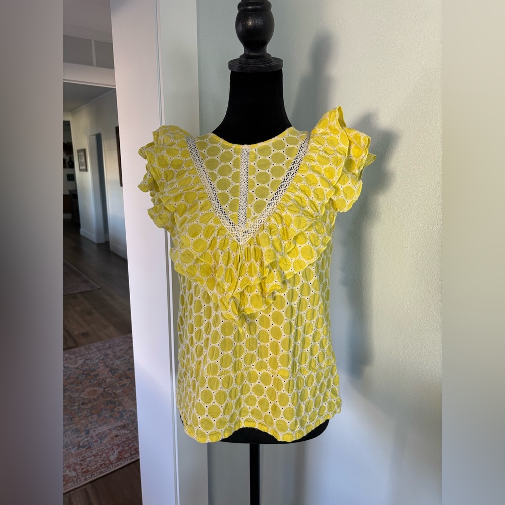 Joy Joy eyelet ruffle preppy blouse size XS yellow and white